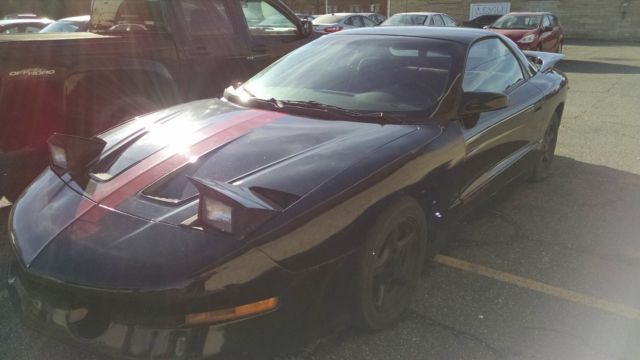 1994 PONTIAC FIREBIRD 244,473 MILES HAS KEY STARTS & RUNS CLEAN TITLE 1994 Pontiac Firebird FORMULA