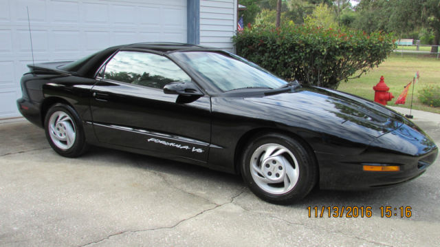 1994 Pontiac Firebird Formula V8 1994 Pontiac Firebird Formula Coupe 2-Door