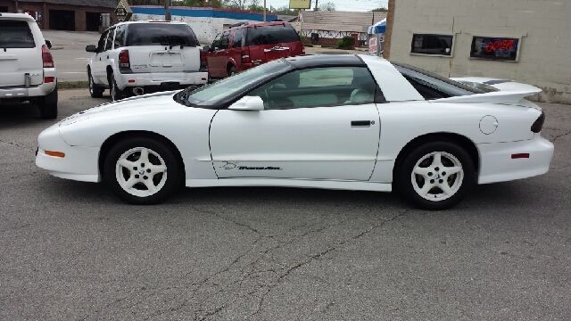 1994 Pontiac Firebird Trans Am 25th Anniversary 2dr Hatchback Hatchback - photo 2