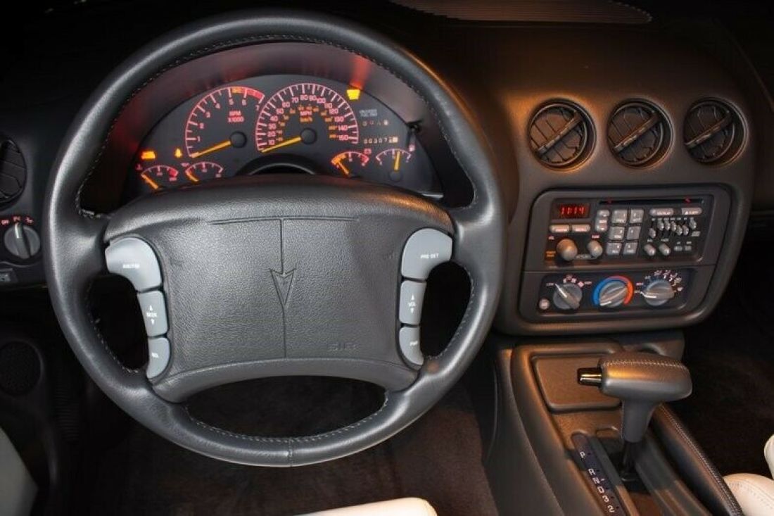 1994 Pontiac Firebird Trans Am 25th Anniversary - photo 12
