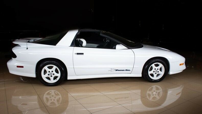 1994 Pontiac Firebird Trans Am 25th Anniversary - photo 6