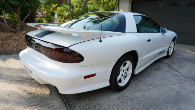 1994 Pontiac Firebird Trans Am - photo 7