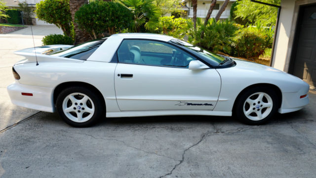 1994 Pontiac Firebird Trans Am - photo 8