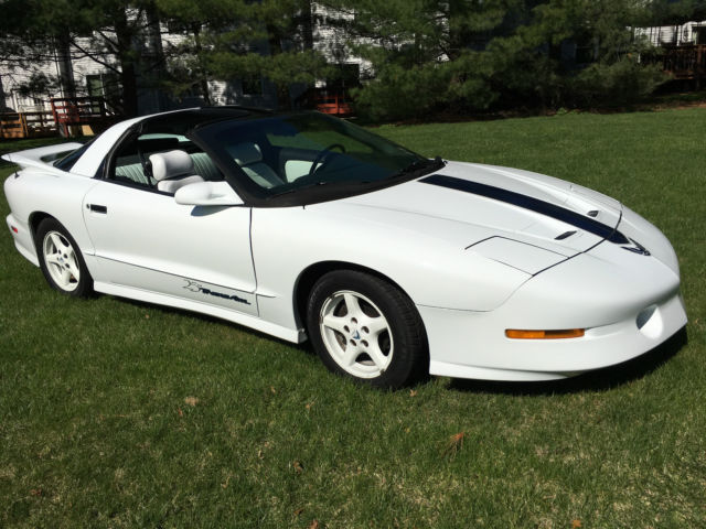 1994 Pontiac Firebird 25th anniversary edition