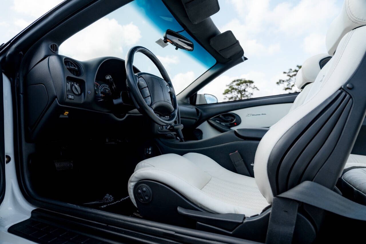 1994 Pontiac Firebird Trans Am GT 2dr Convertible - photo 10