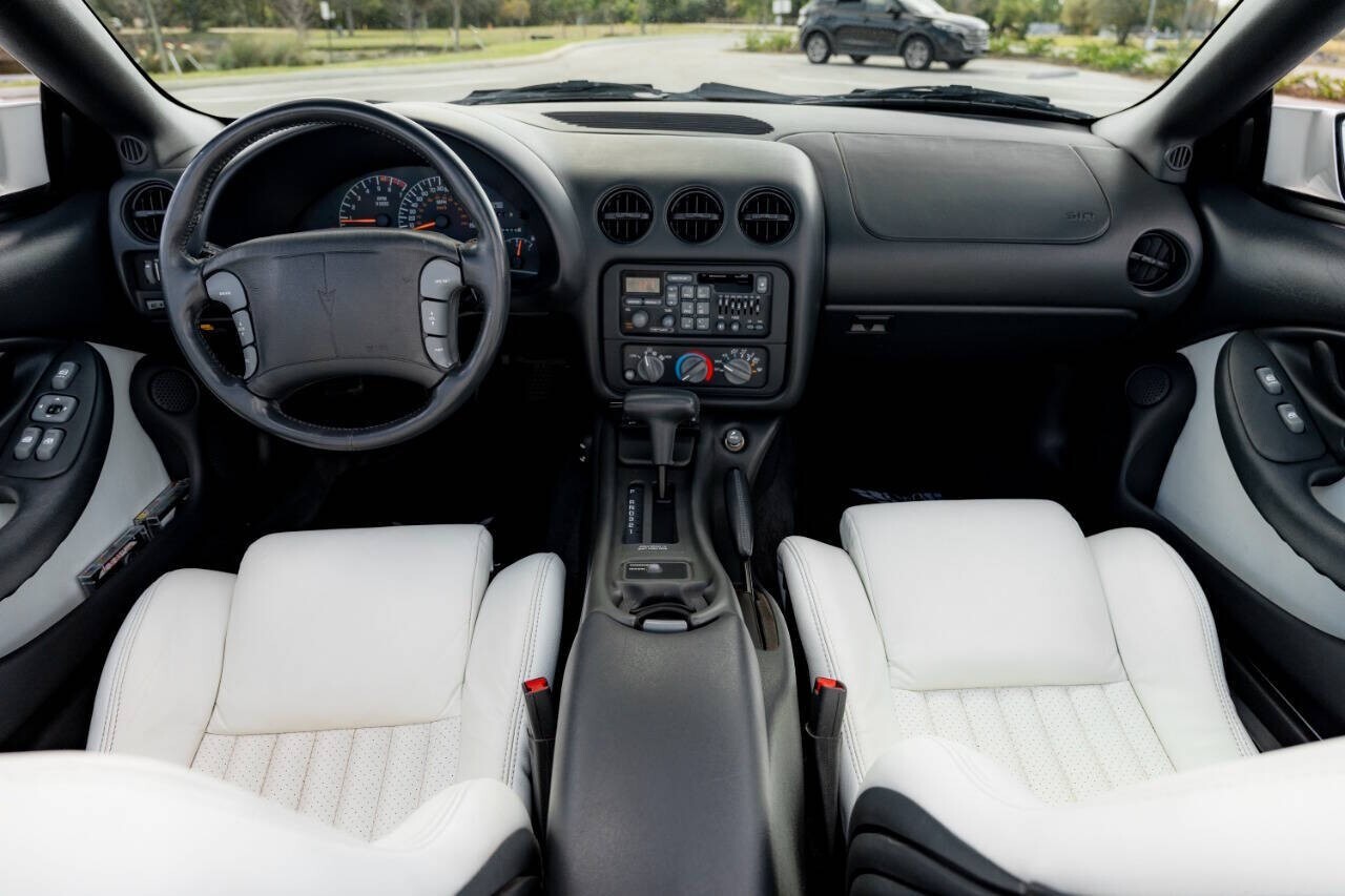1994 Pontiac Firebird Trans Am GT 2dr Convertible - photo 12