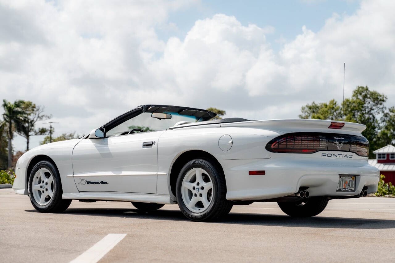 1994 Pontiac Firebird Trans Am GT 2dr Convertible - photo 5