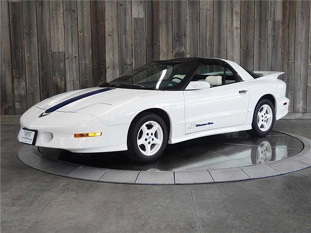 1994 Pontiac Firebird Trans Am GT Loaded Low Miles Collectible T-tops - photo 2