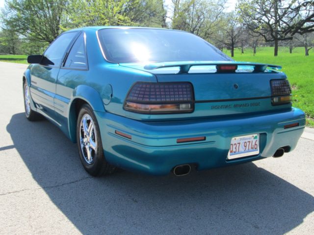 1994 Pontiac Grand Prix SE Coupe 2-Door - photo 3