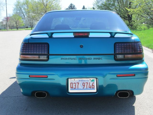 1994 Pontiac Grand Prix SE Coupe 2-Door - photo 4