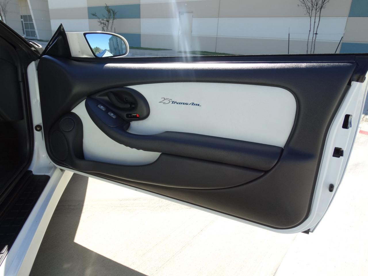 1994 Pontiac Trans Am 25th Anniversary - photo 6