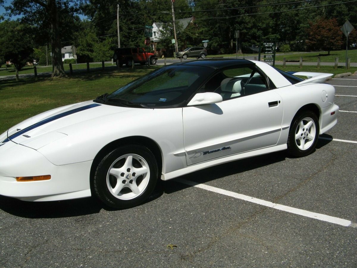 1994 Pontiac Trans Am 25th Anniversary - photo 3