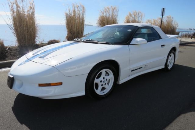 1994 PONTIAC TRANS AM 25TH ANNIVERSARY ONE OWNER ONLY 250 MADE! 1994 Pontiac Trans Am --