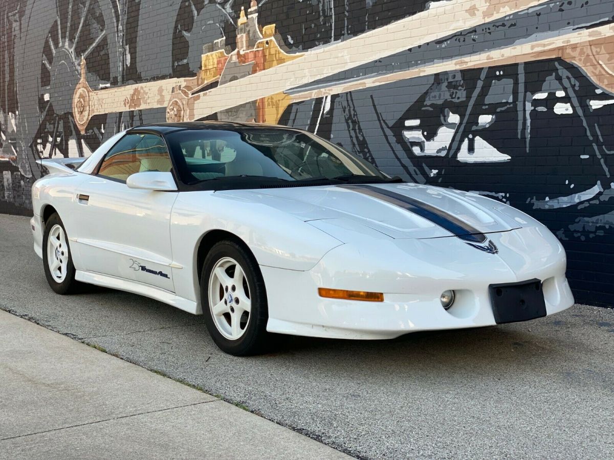 1994 Pontiac Trans Am - 25th Anniversary T-top coupe (1 of 1300 produced) 1994 Pontiac Trans Am Trans Am GT