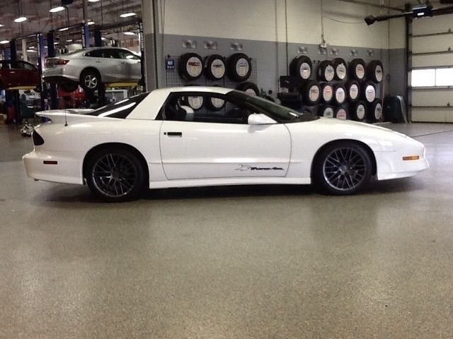 1994 Pontiac Firebird Trans Am - photo 3