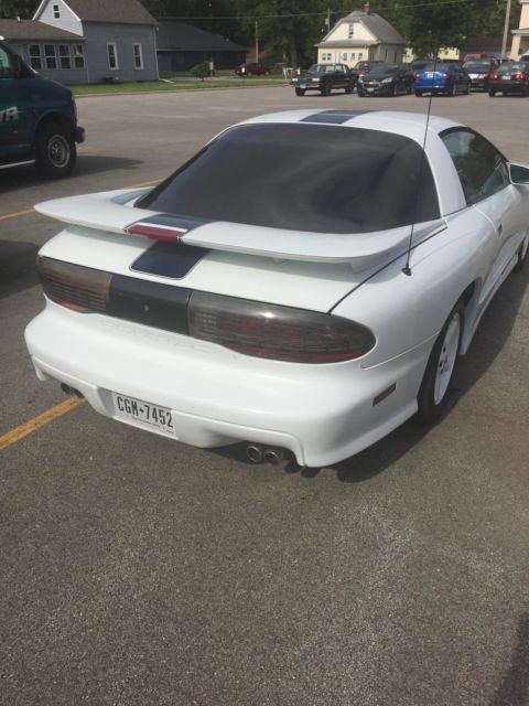 1994 Pontiac Trans Am BASE - photo 5
