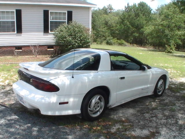 1994 Pontiac Firebird Trans Am Coupe 2-Door - photo 4