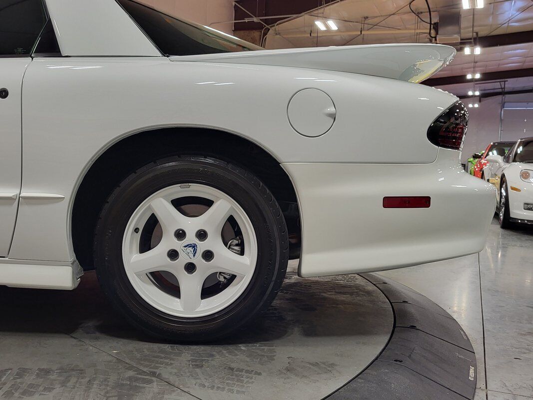 1994 Pontiac Firebird Trans Am 25th Anniversary 6 Speed - photo 7