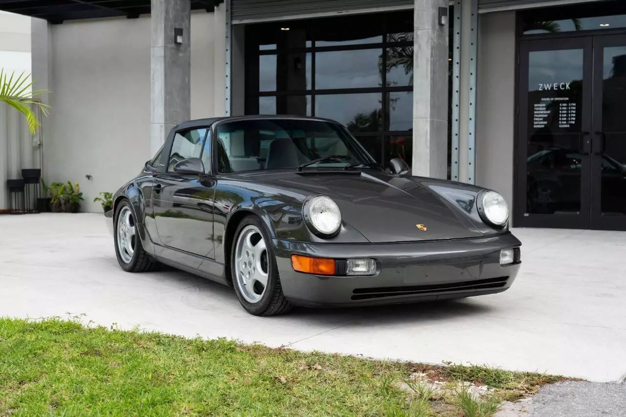 1994 Porsche 911 Carrera 2 2dr Targa Coupe - photo 11