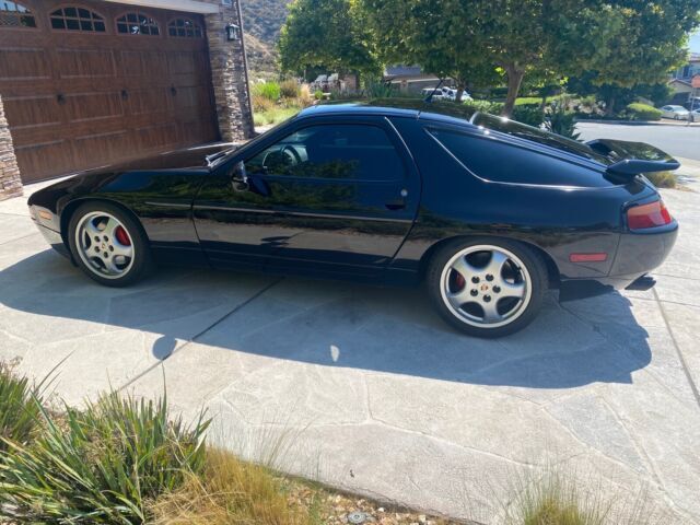 1994 Porsche 928 GTS - photo 2