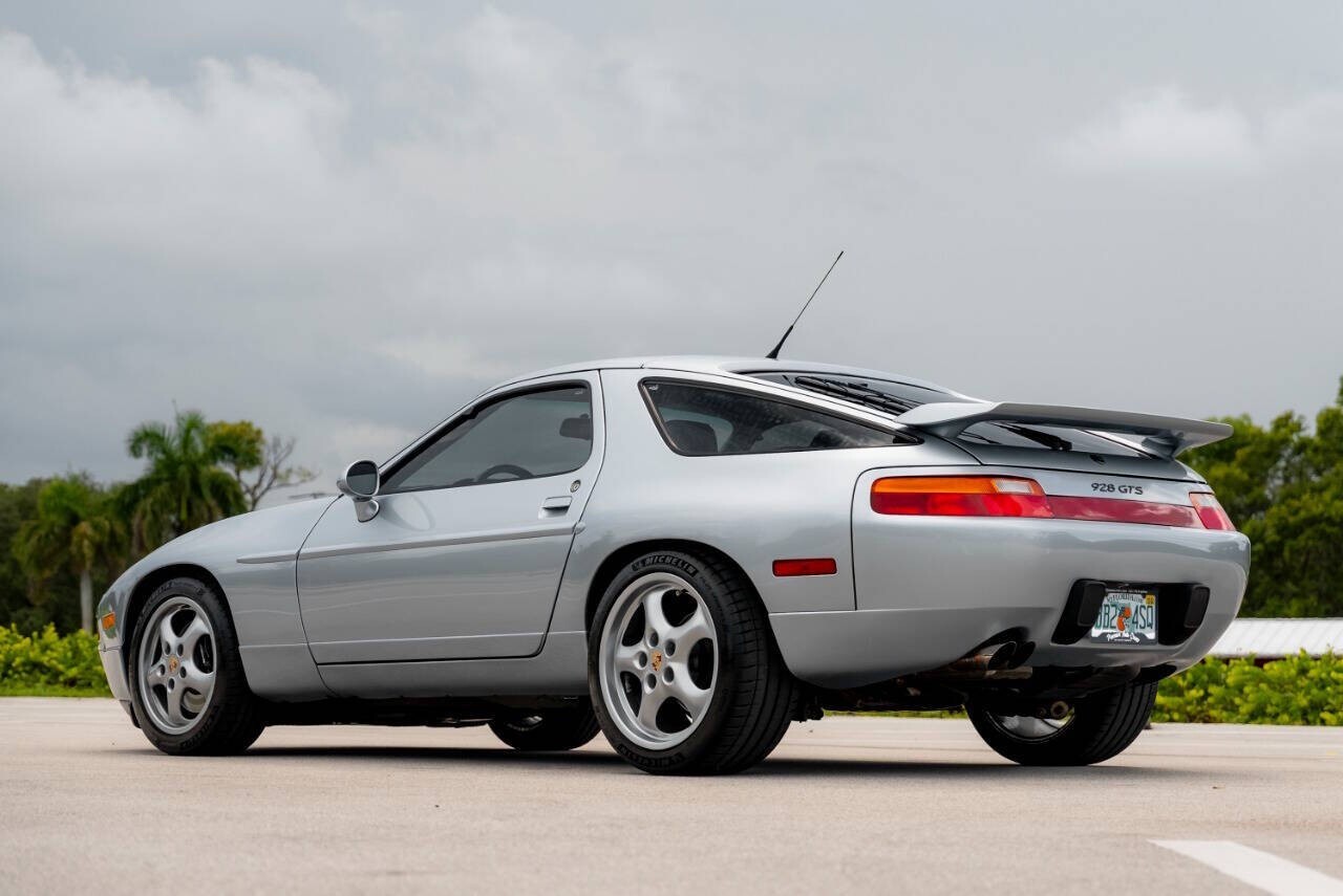 1994 Porsche 928 GTS 2dr Hatchback - photo 6