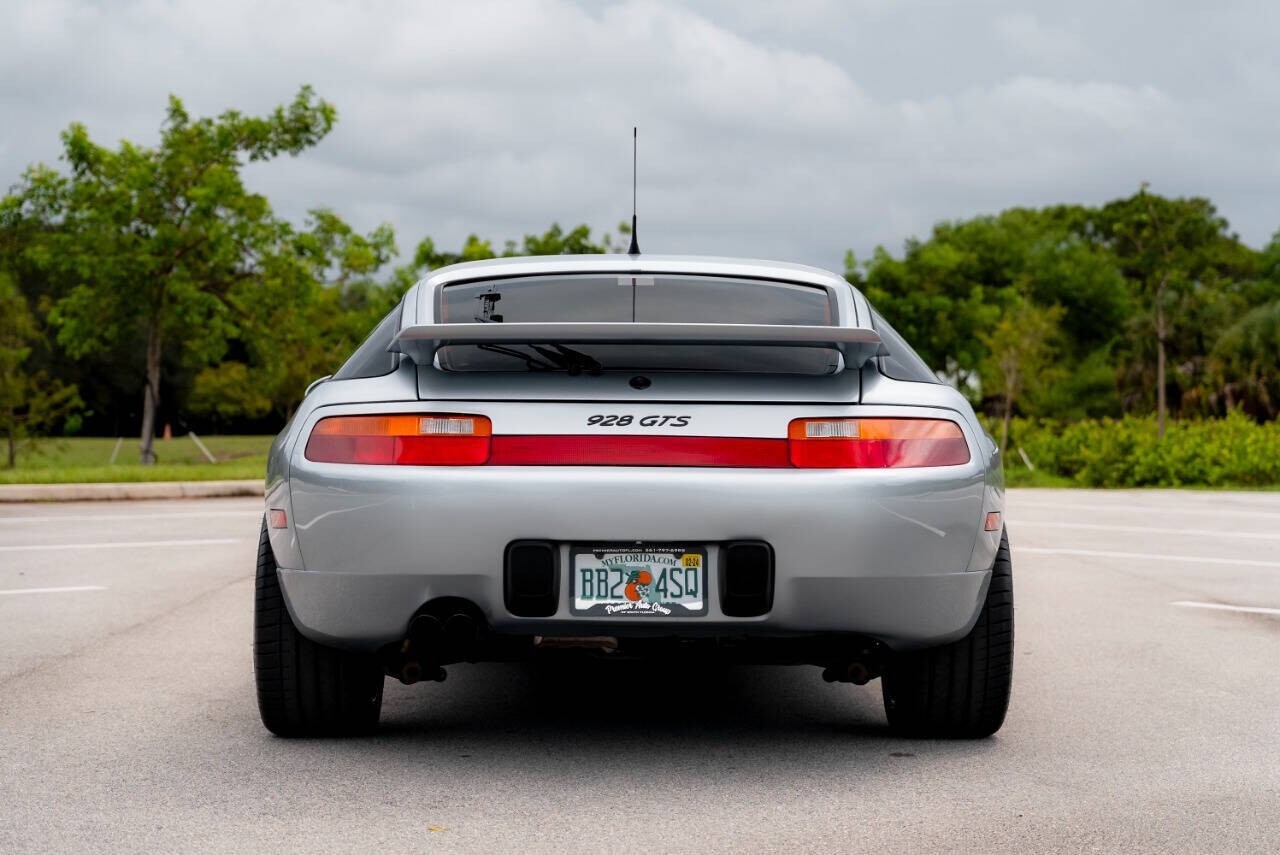 1994 Porsche 928 GTS 2dr Hatchback - photo 7
