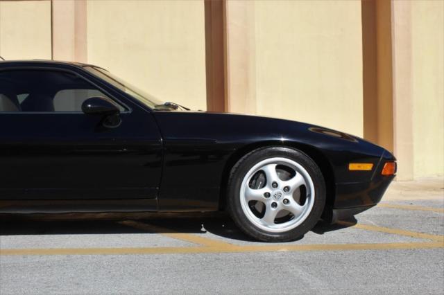 1994 Porsche 928 GTS - photo 2