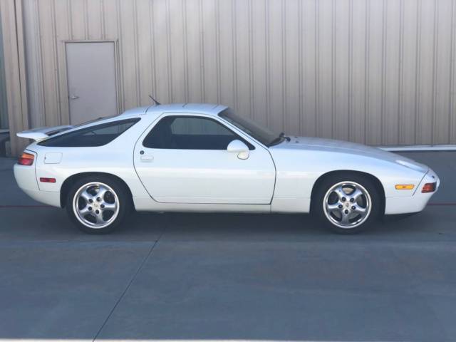 1994 Porsche 928 GTS - photo 4