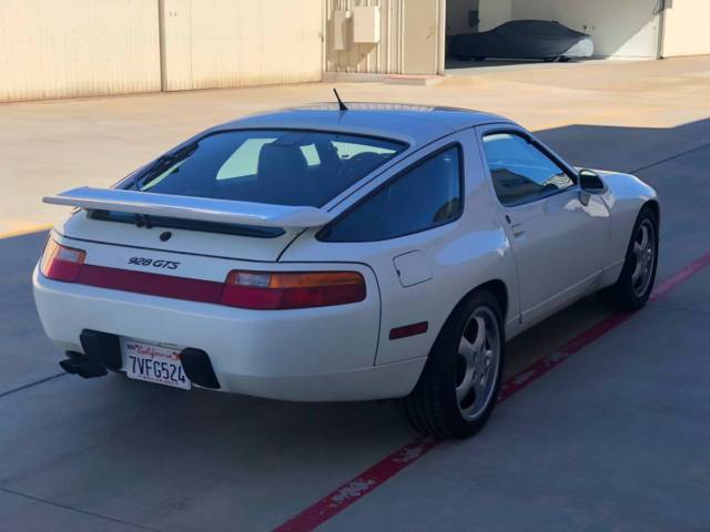 1994 Porsche 928 GTS - photo 9