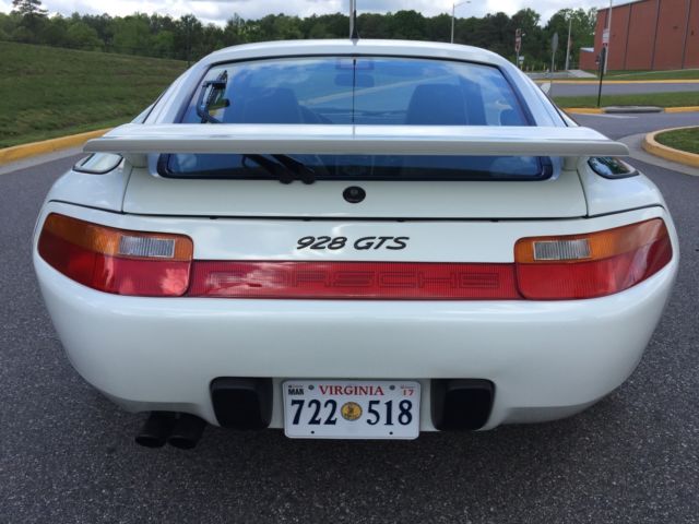 1994 Porsche 928 - photo 2