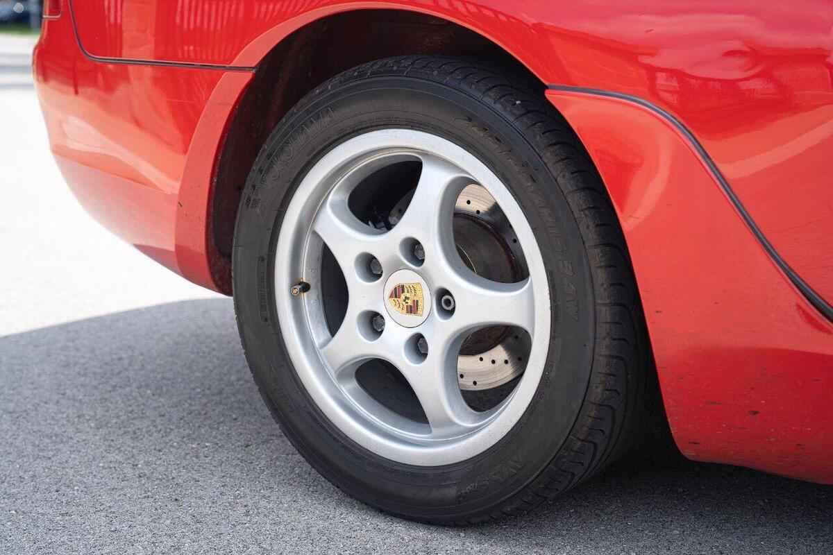1994 PORSCHE 968 - photo 6