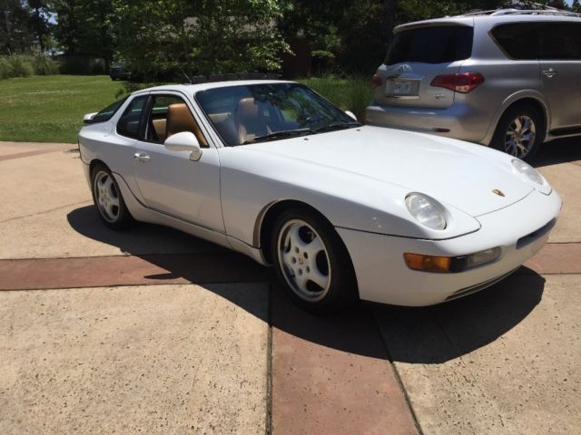 1994 Porsche 968 coupe, 6 speed, Grand Prix white, one owner, new rubber, 1994 Porsche 968
