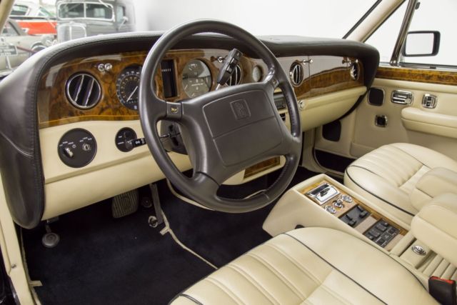 1994 Rolls-Royce Silver Spirit/Spur/Dawn Silver Spur III Saloon - photo 8