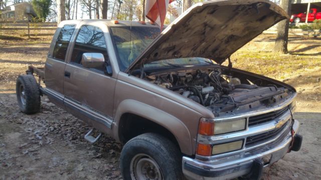 1994 runs great, drives K2500 6.5L TD, 264,084 miles 4x4 4:10 gears Automatic 1994 Chevrolet C/K Pickup 2500 SLE