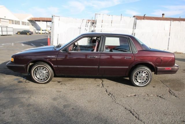1994 Oldsmobile Cutlass S - photo 2