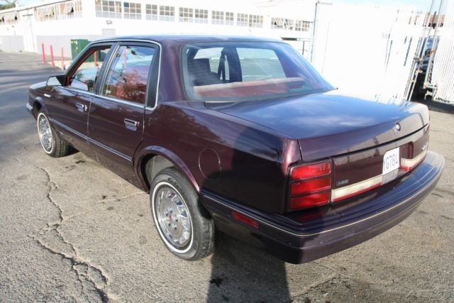 1994 Oldsmobile Cutlass S - photo 3