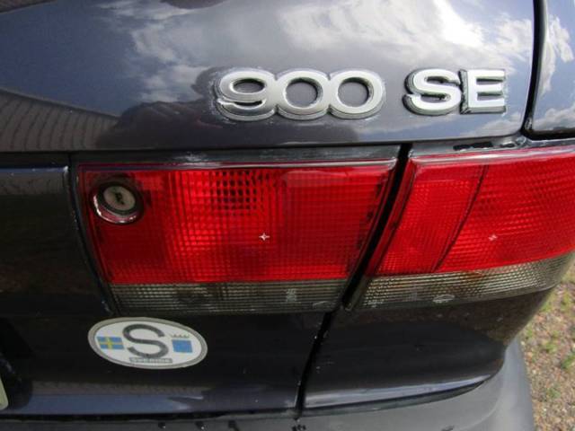 1994 Saab 900 SE V6 4dr Hatchback - photo 8