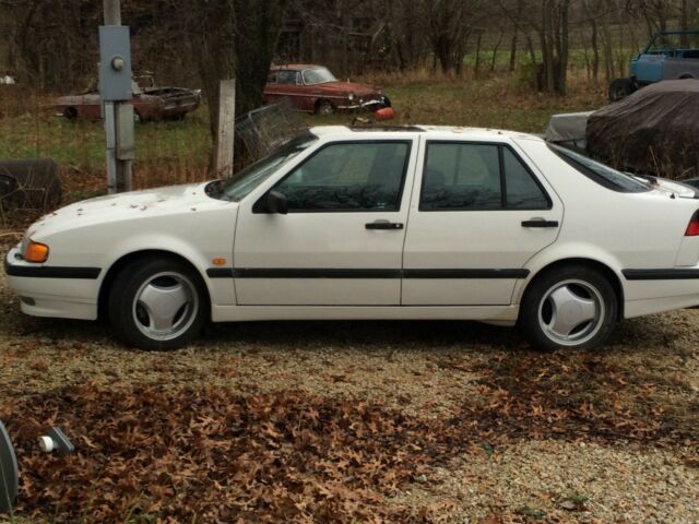 1994 Saab 9000 Aero White 5-speed Arizona Car 1994 Saab 9000 Aero