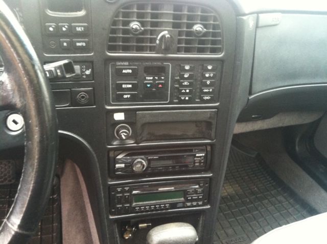 1994 Saab 9000 5 door hatchback - photo 8