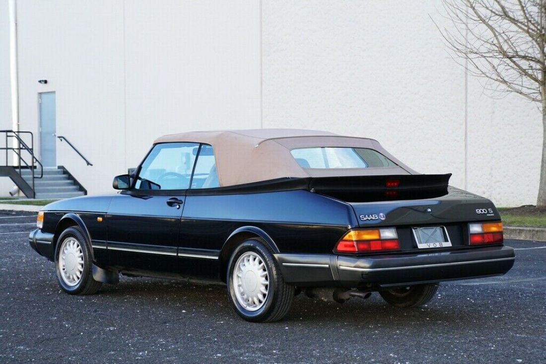 1994 Saab 900 900S 900 S Convertible SUPER CLEAN - photo 2