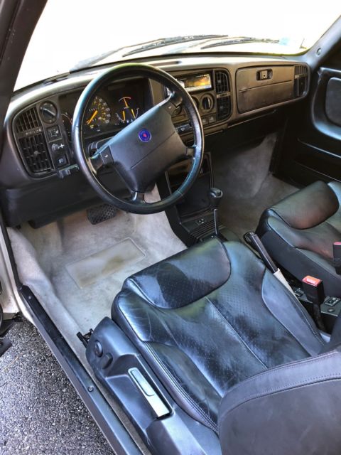1994 Saab 900 2 Door Hatchback - photo 6