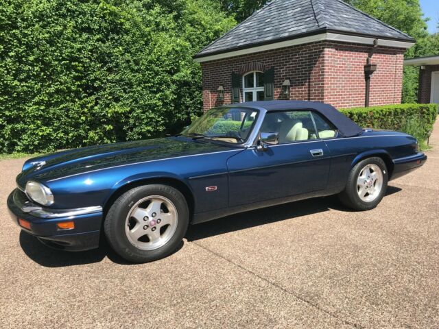 1994 Sapphire Blue, Beige Leather interior, convertible in excellent condition. 1994 Jaguar XJS