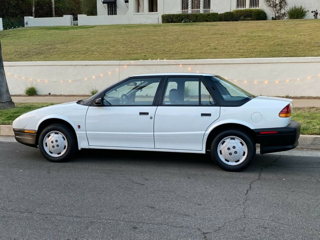 1994 Saturn S-Series SL1 - photo 2