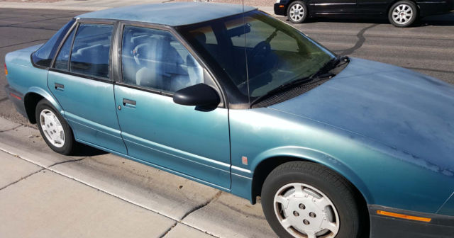 1994 Saturn SL1 1994 Saturn S-Series SL1