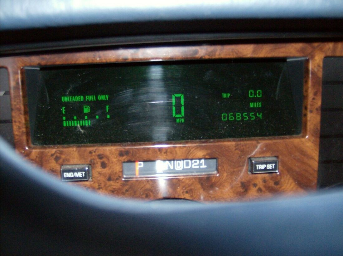 1994 Cadillac Fleetwood - photo 12