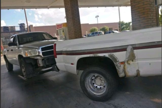 1994 Chevrolet C/K Pickup 3500 - photo 3