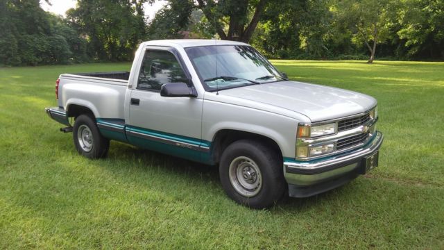 1994 Chevrolet C/K Pickup 1500 SILVERADO - photo 3