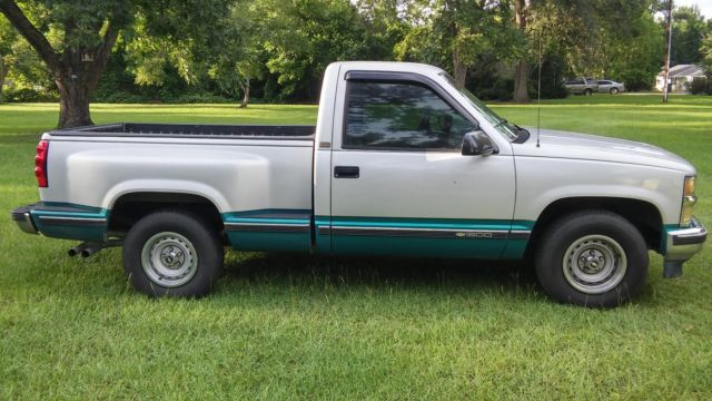 1994 Chevrolet C/K Pickup 1500 SILVERADO - photo 5