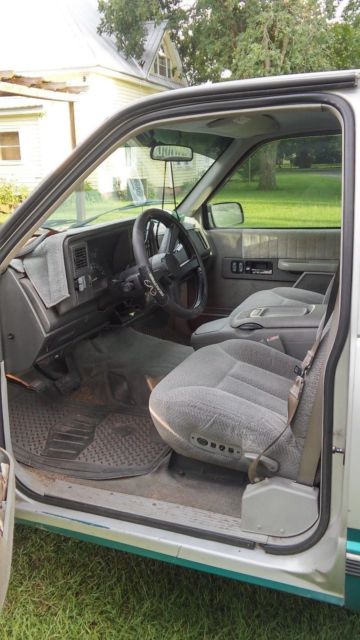 1994 Chevrolet C/K Pickup 1500 SILVERADO - photo 8