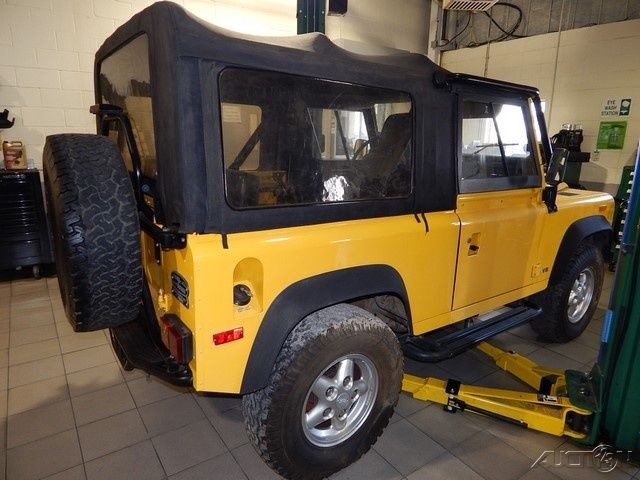 1994 Land Rover Defender Soft Top - photo 2